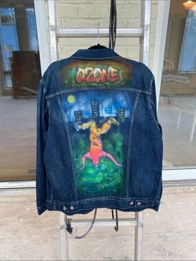 Customized LEVI’S Jean Jacket L